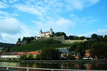 22 Wuerzburg_Main-Festung Marienberg